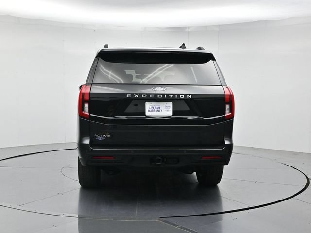 Certified 2025 Ford Expedition Active AWD/4WD image 8