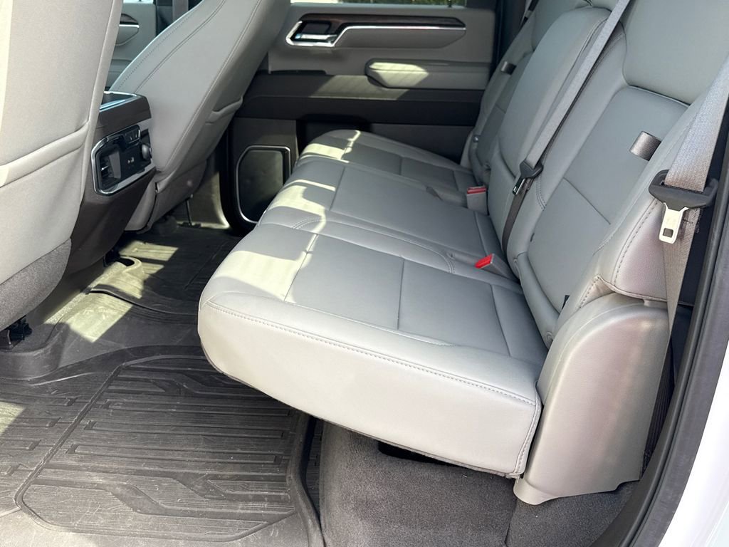 Used 2024 GMC Sierra 2500 SLT w/ SLT Premium Package image 20