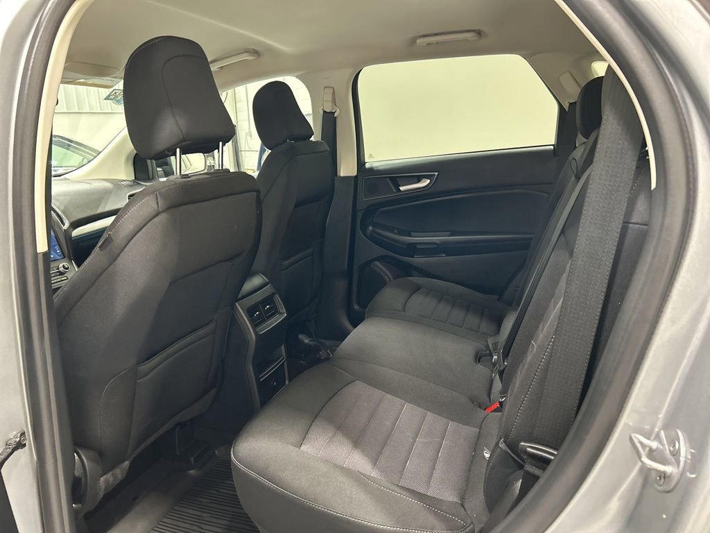 Certified 2024 Ford Edge SE w/ Black Appearance Package AWD/4WD image 24