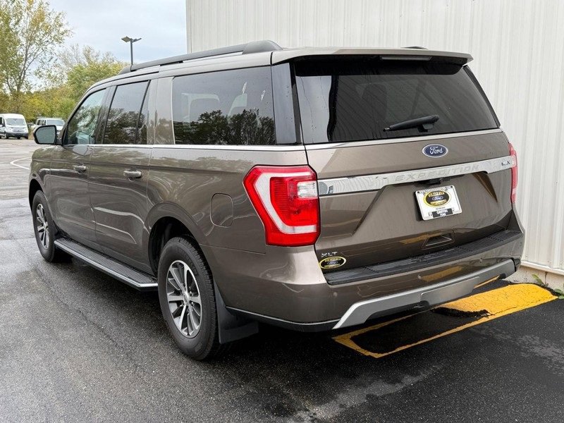 Certified 2019 Ford Expedition Max XLT w/ Equipment Group 202A image 3