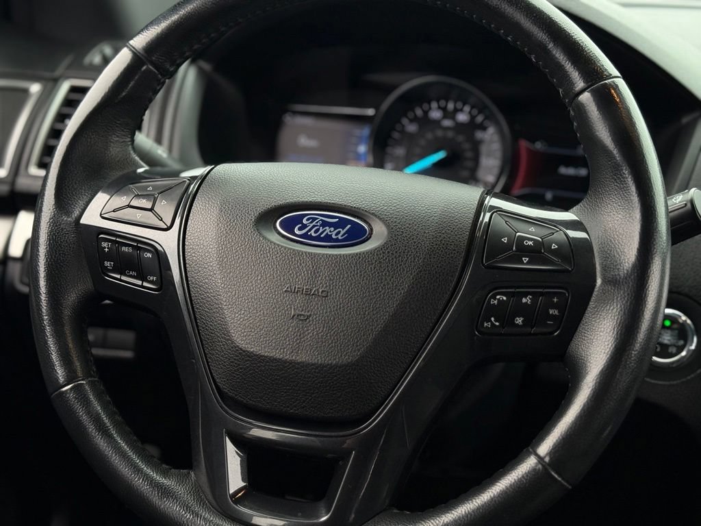 Certified 2019 Ford Explorer XLT AWD/4WD image 8