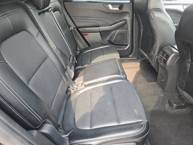 Certified 2025 Ford Escape Platinum AWD/4WD image 21
