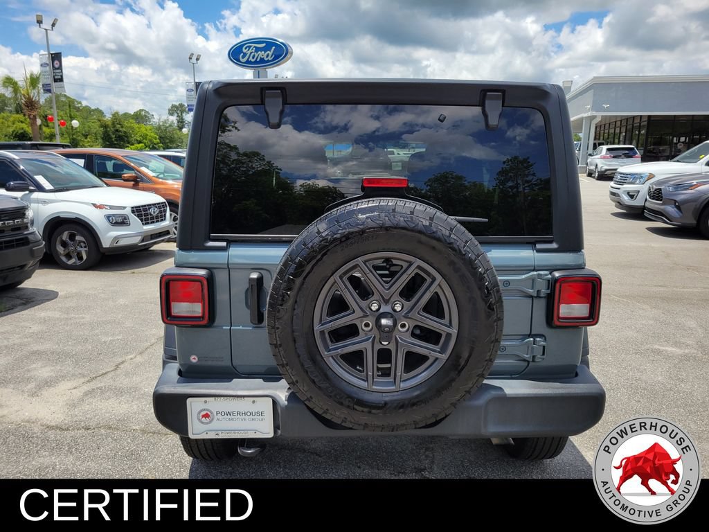 Used 2024 Jeep Wrangler Unlimited Sport AWD/4WD image 5