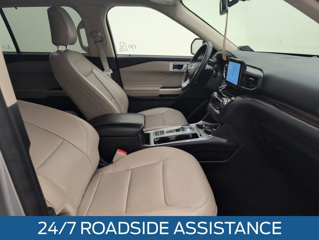 Certified 2023 Ford Explorer Limited w/ Equipment Group 301A image 14