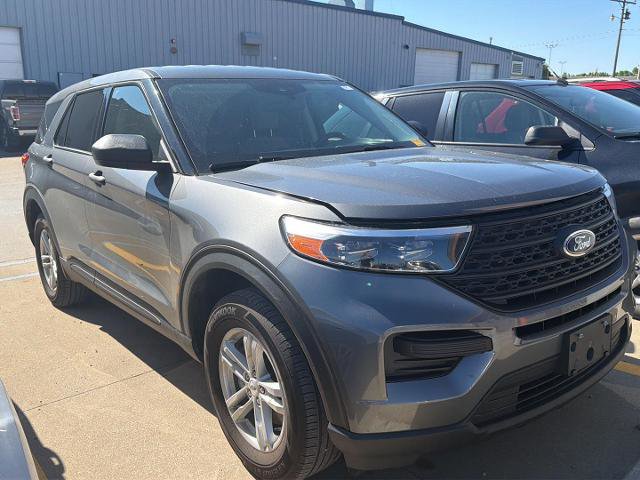 Certified 2023 Ford Explorer 4WD image 2