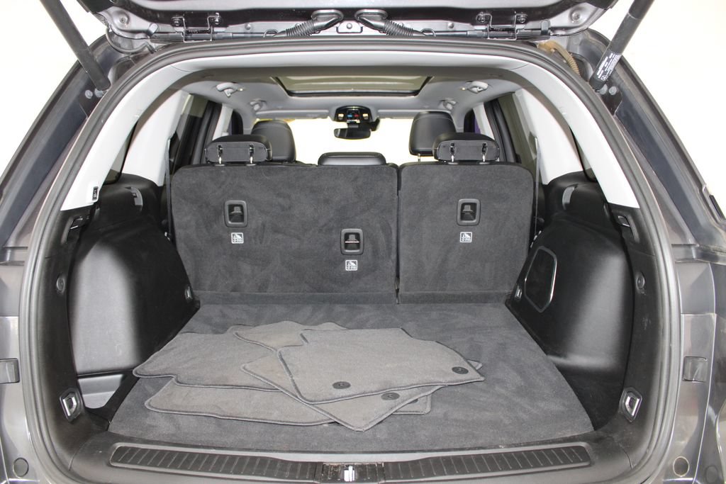 Used 2022 Jeep Grand Cherokee Limited AWD/4WD image 15