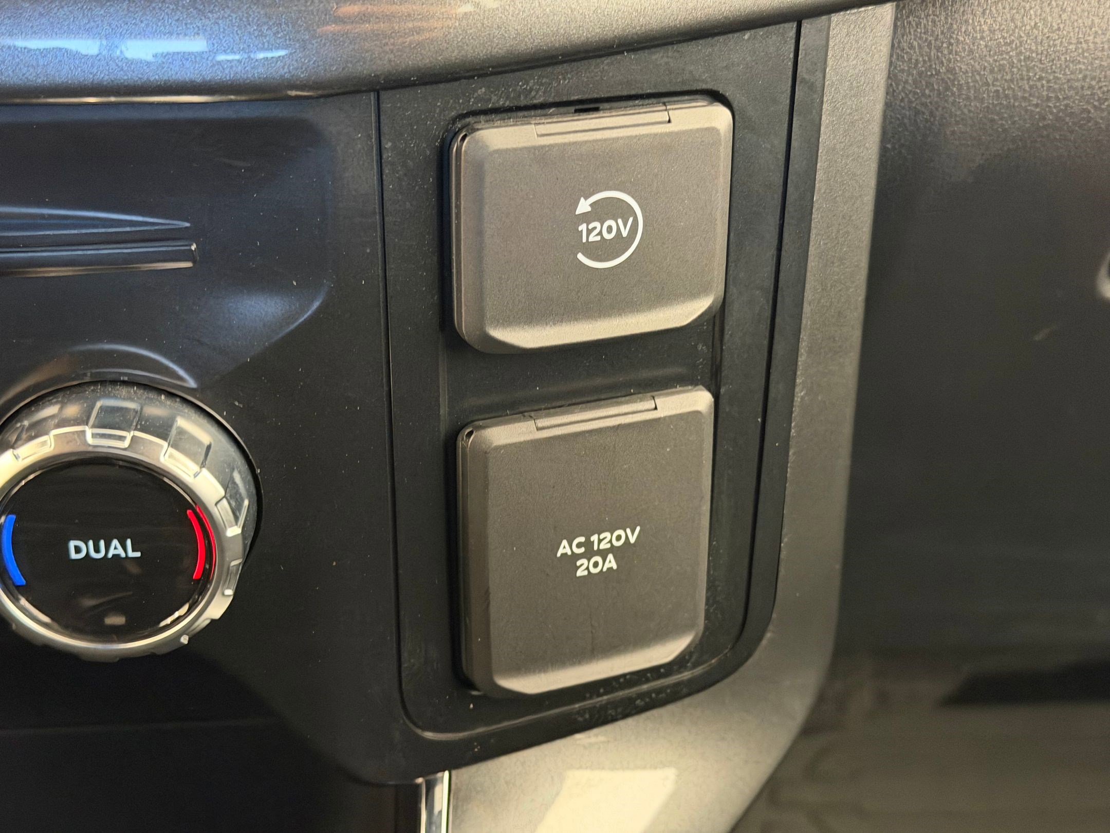 Certified 2023 Ford F150 XLT w/ Equipment Group 302A High image 29