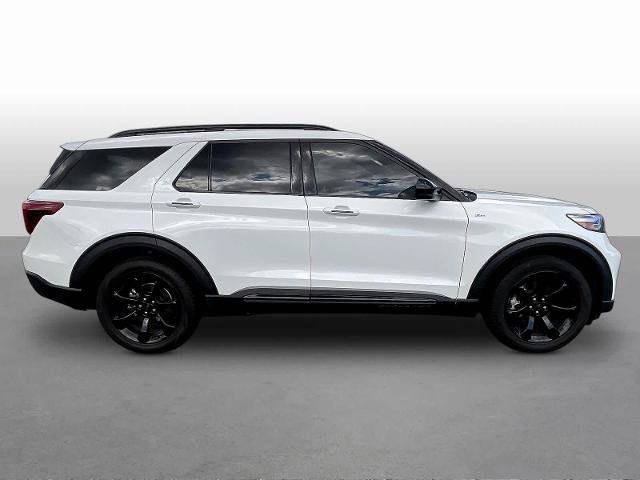 Certified 2024 Ford Explorer ST-Line w/ Class IV Trailer Tow Package AWD/4WD image 8