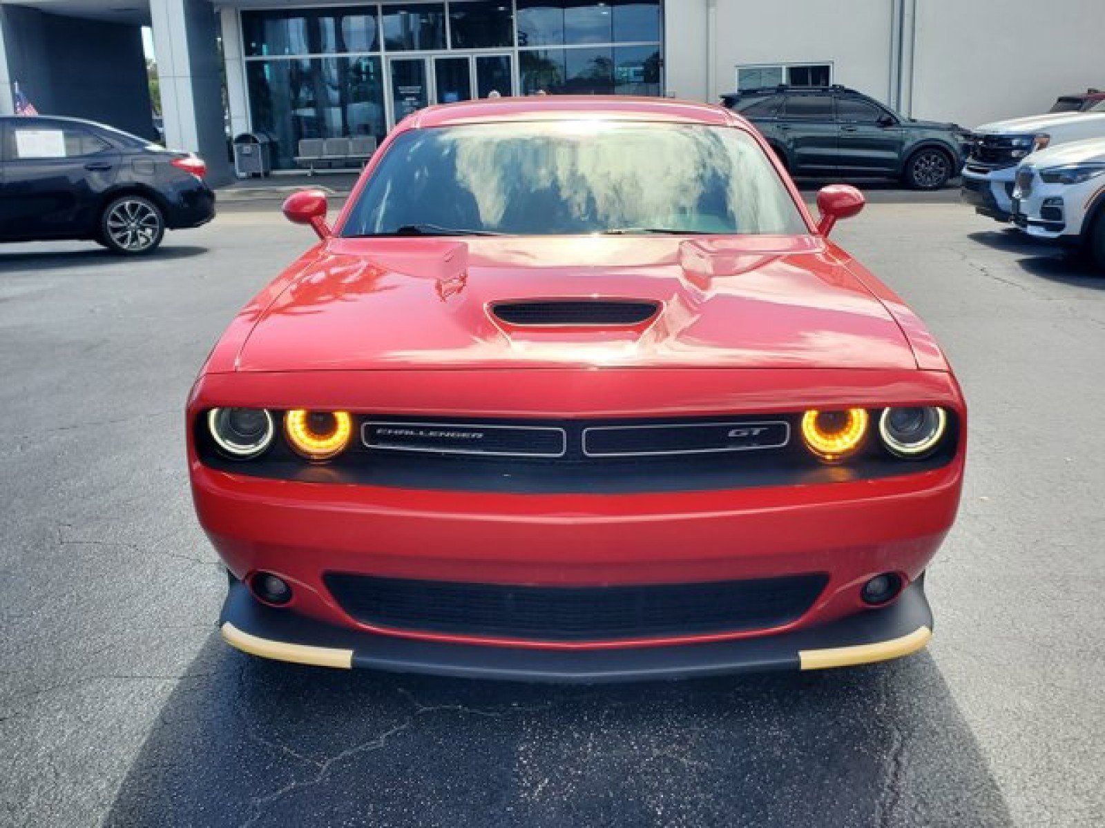 Used 2022 Dodge Challenger GT image 6