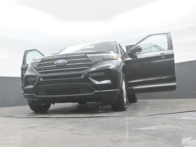 Certified 2024 Ford Explorer XLT AWD/4WD image 30