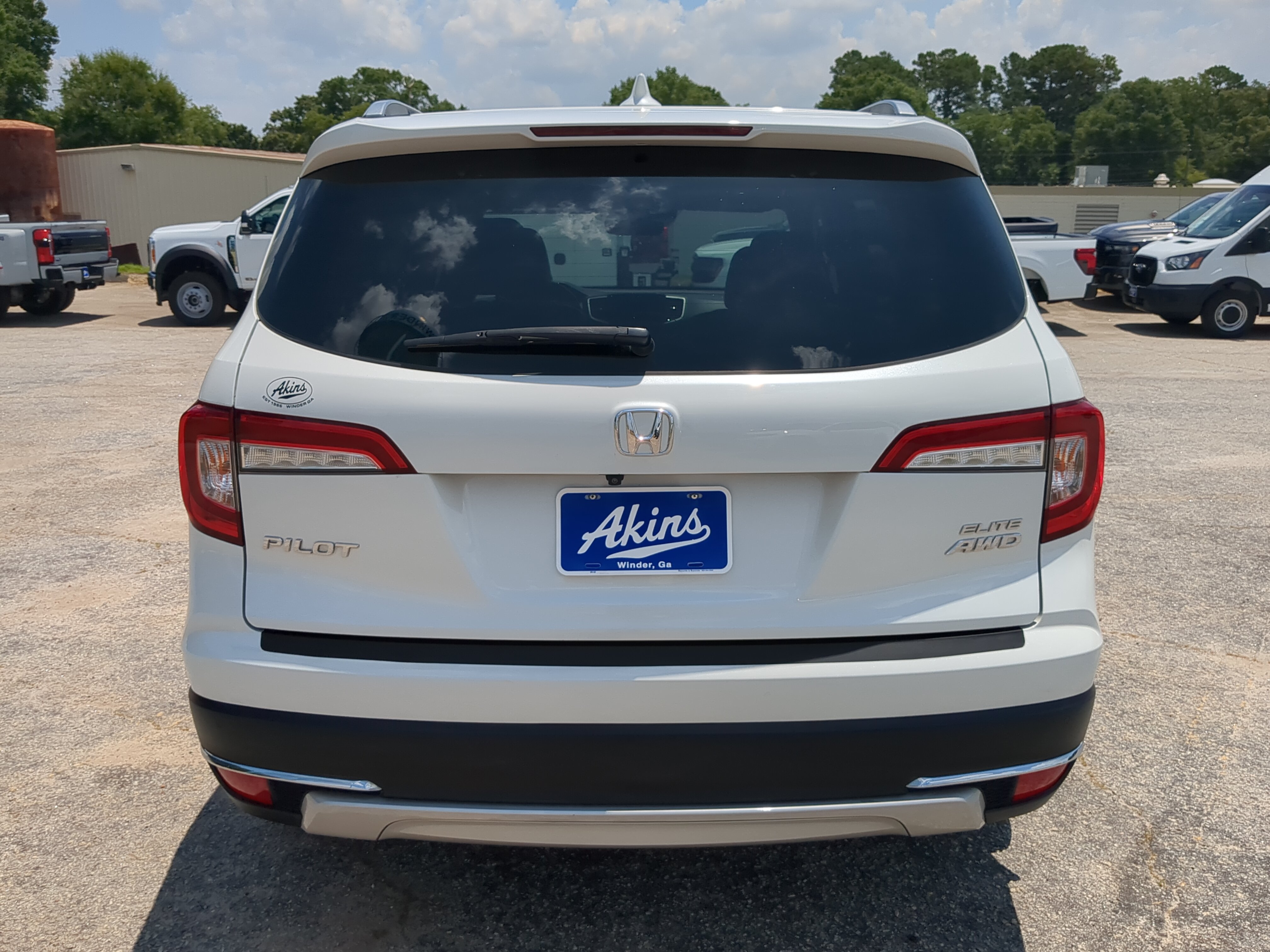 Used 2020 Honda Pilot Elite image 4