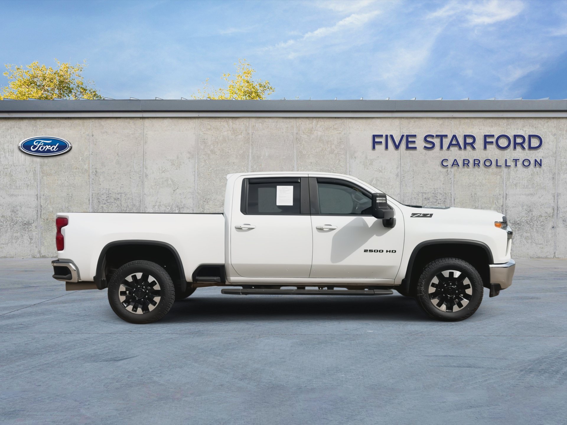 Used 2020 Chevrolet Silverado 2500 LT w/ Convenience Package AWD/4WD image 9