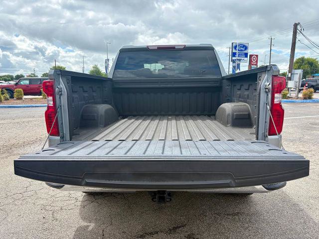 Used 2023 Chevrolet Silverado 1500 LT AWD/4WD image 5