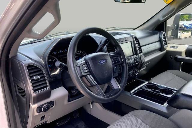 Certified 2019 Ford F250 XLT w/ XLT Value Package AWD/4WD image 18