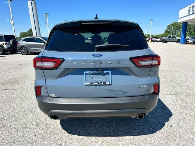 Certified 2025 Ford Escape ST-Line w/ Cold Weather Package AWD/4WD image 4