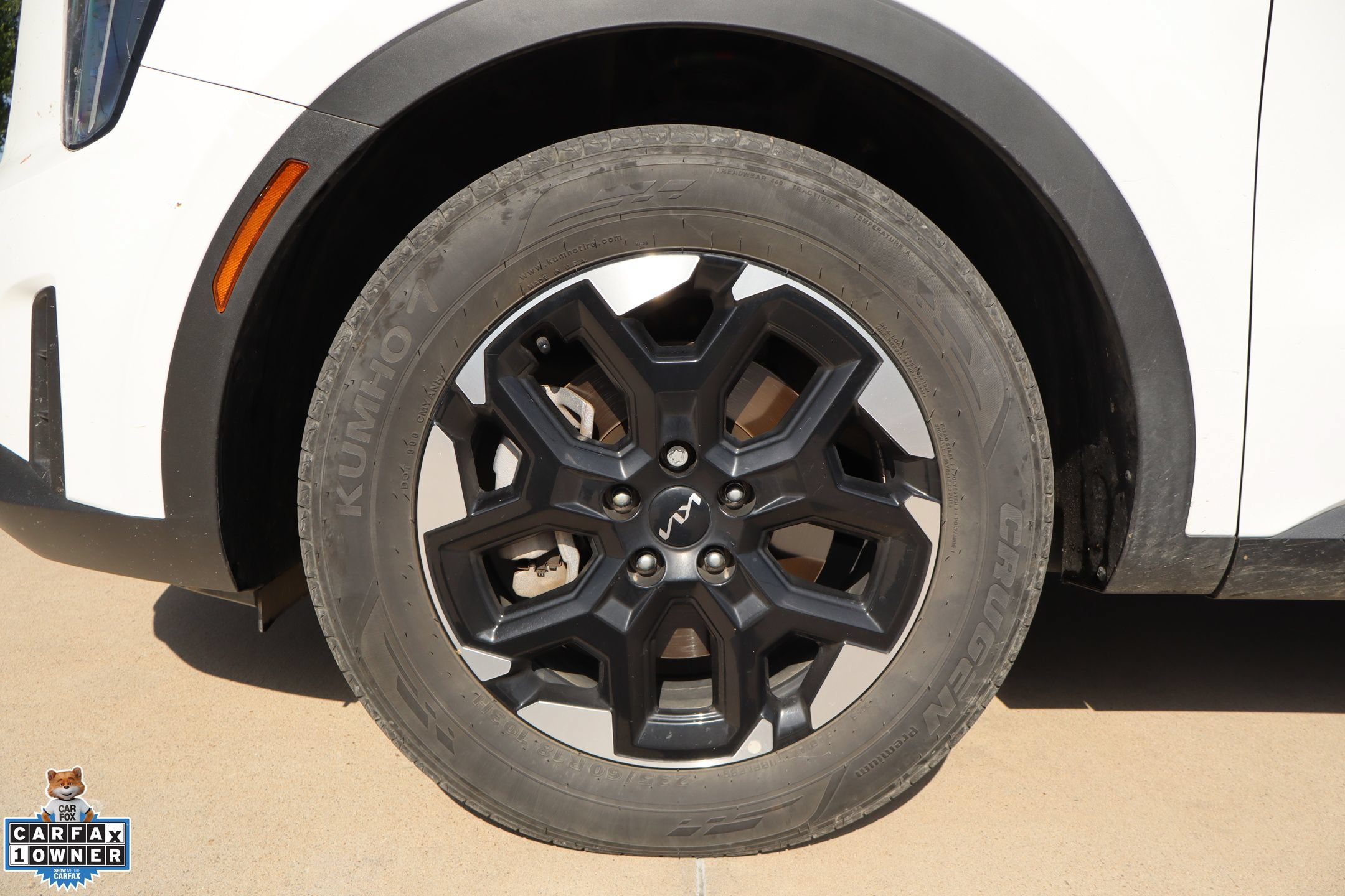 Used 2025 Kia Sorento S FWD image 10