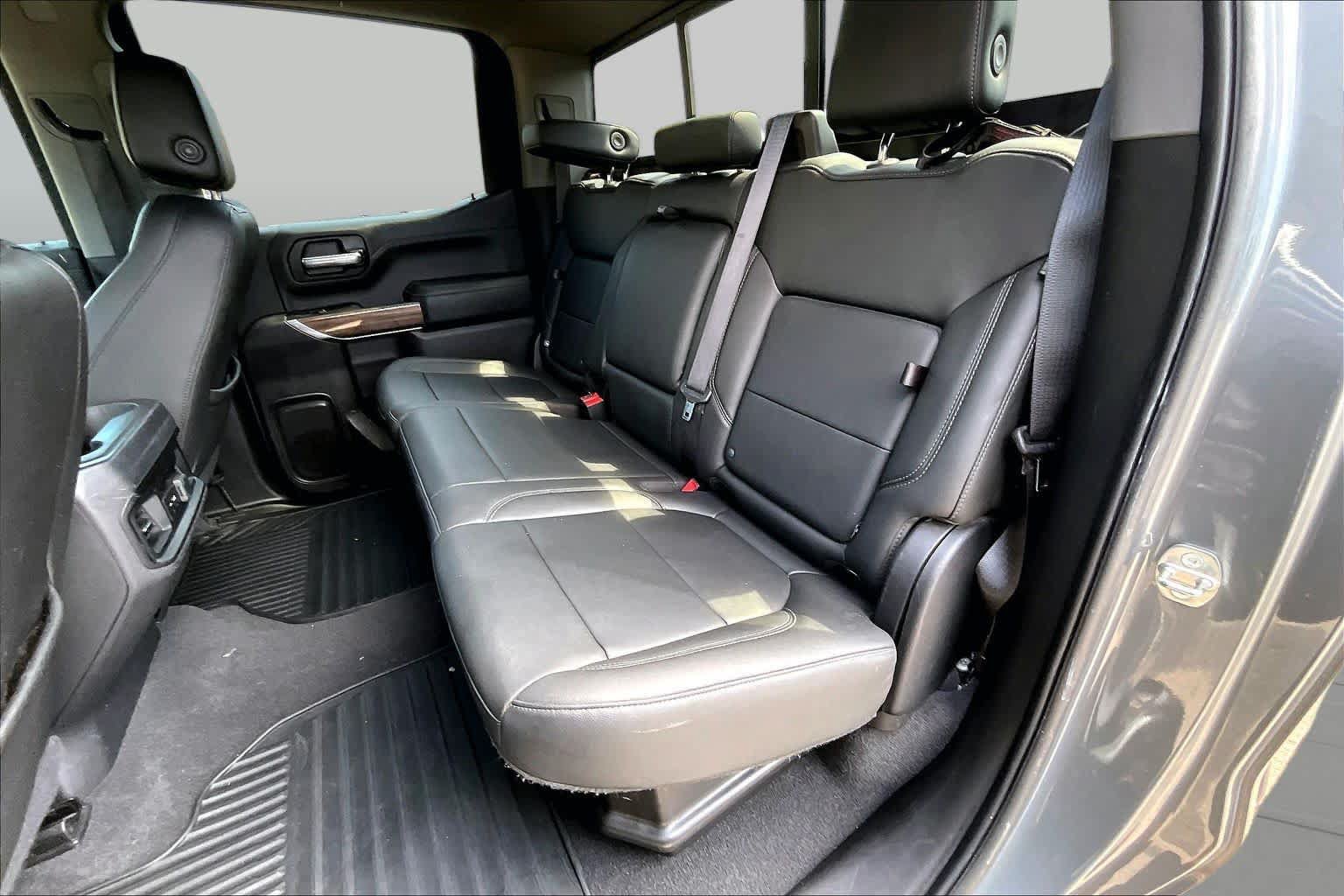Used 2020 Chevrolet Silverado 1500 LT Trail Boss AWD/4WD image 21
