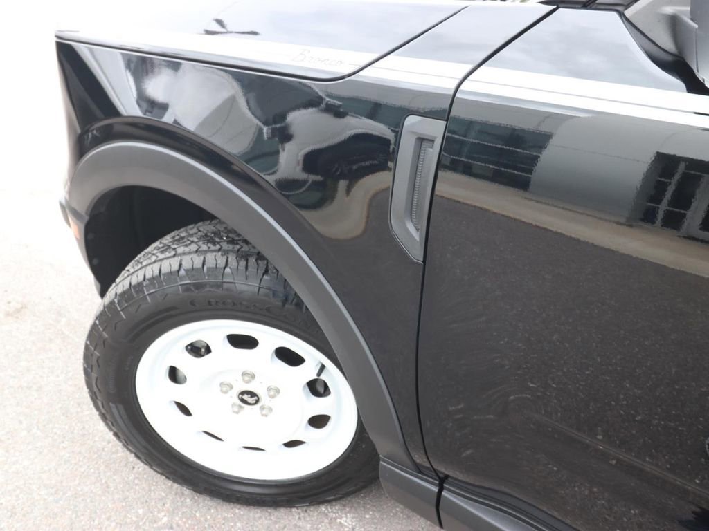 Certified 2024 Ford Bronco Sport Heritage w/ Heritage Convenience Package image 9