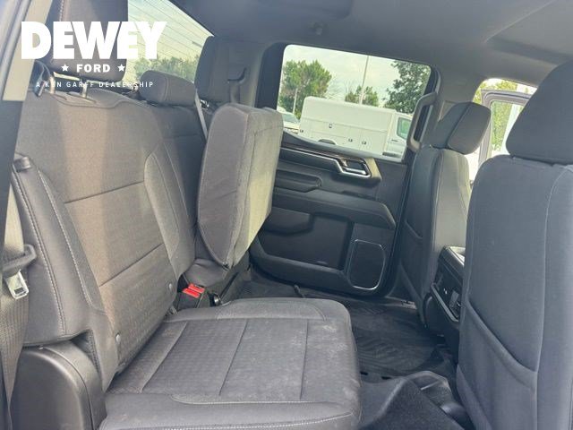 Used 2024 Chevrolet Silverado 1500 LT w/ Protection Package AWD/4WD image 32