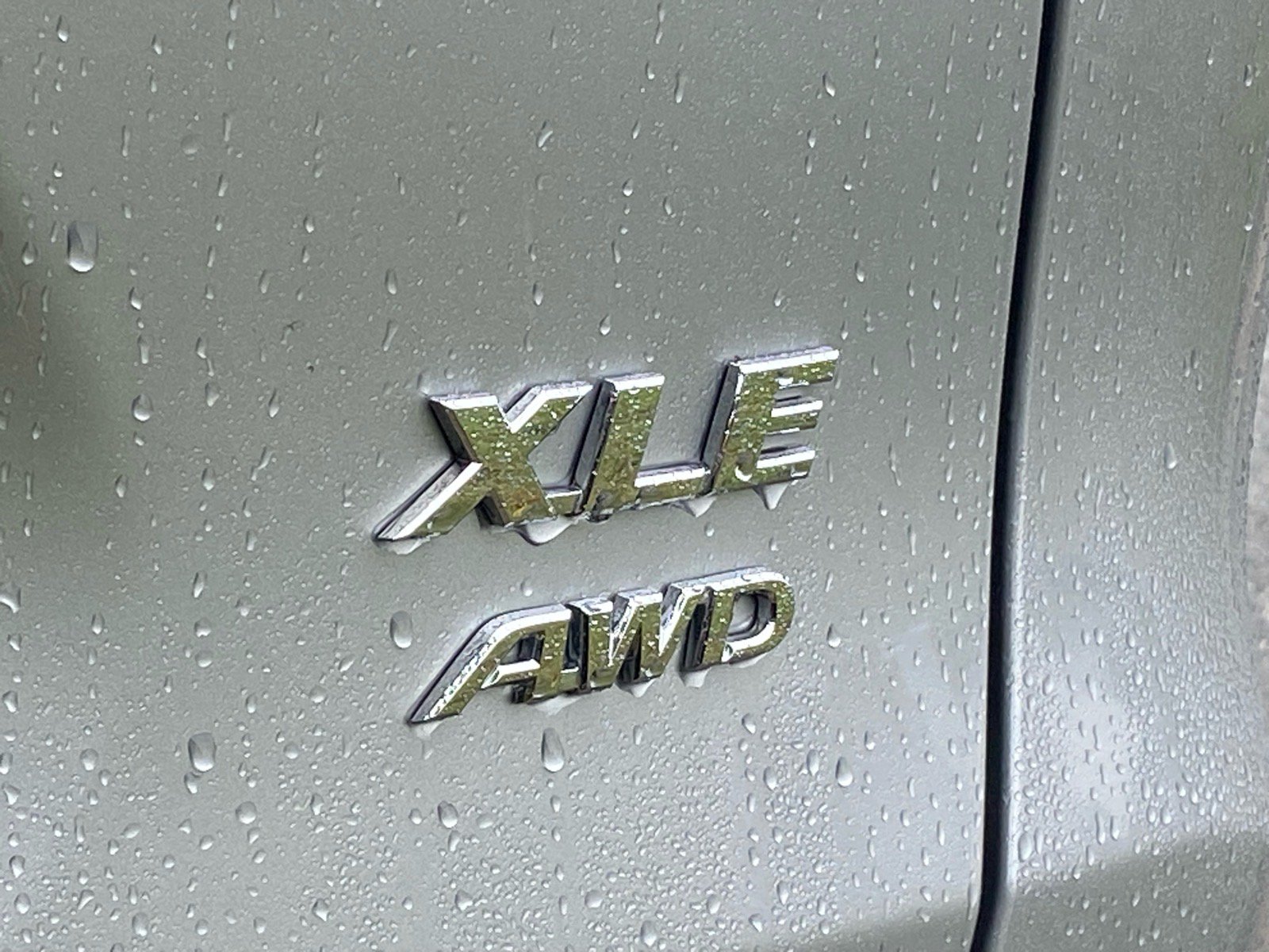 Used 2025 Toyota RAV4 XLE AWD/4WD image 7