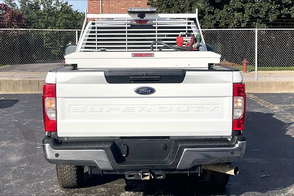 Certified 2022 Ford F250 XL w/ Power Equipment Group AWD/4WD image 3
