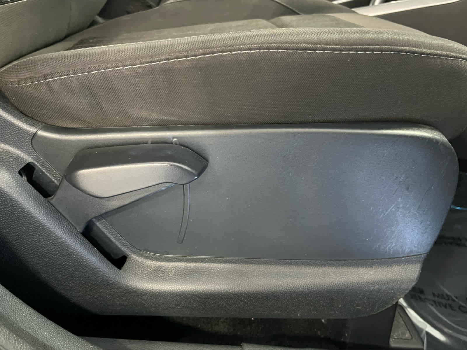 Certified 2020 Ford EcoSport SE w/ SE Convenience Package AWD/4WD image 46