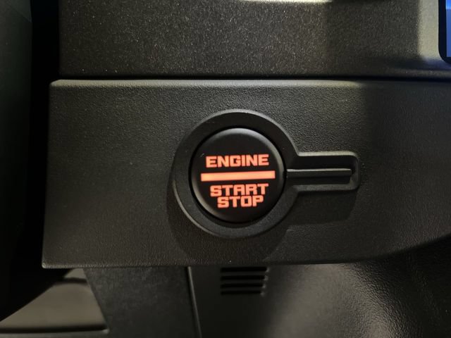 Certified 2025 Ford Bronco Raptor w/ Interior Carbon Fiber Pack AWD/4WD image 16