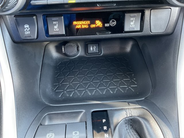 Used 2019 Toyota RAV4 XLE w/ Convenience Package AWD/4WD image 21