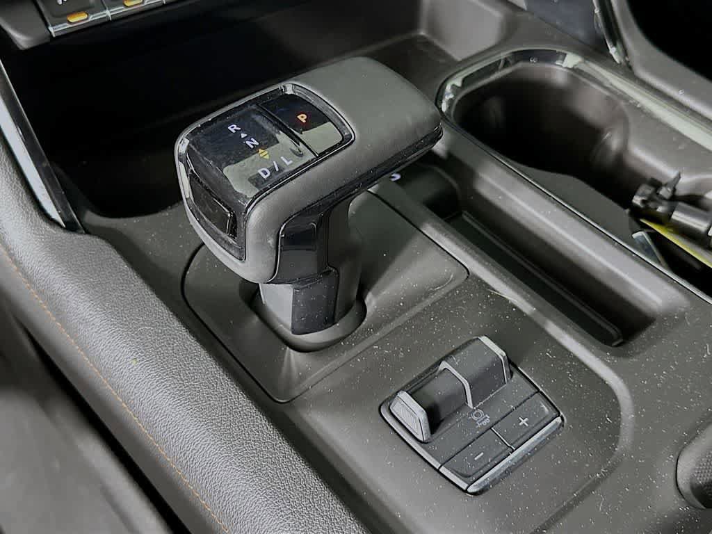 Used 2023 GMC Sierra 1500 AT4 w/ AT4 Premium Package AWD/4WD image 19