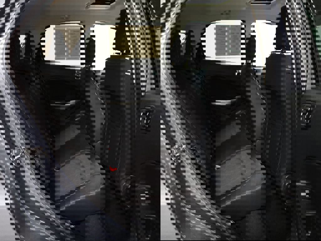 Certified 2018 Ford EcoSport SE w/ Interior Protection Package image 15