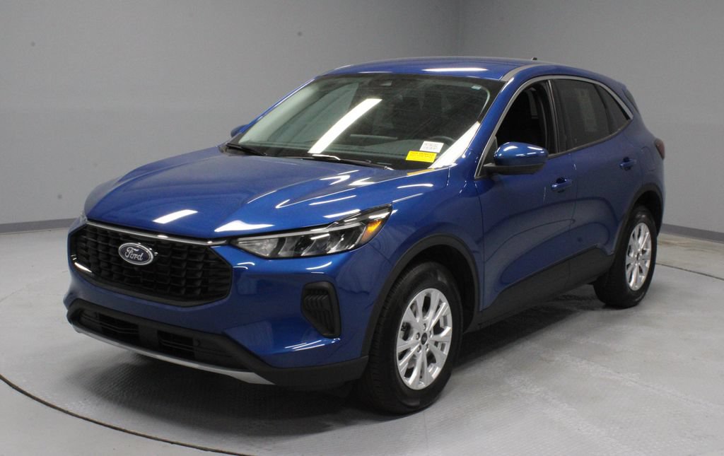 Certified 2023 Ford Escape Active w/ Tech Pack #2 AWD/4WD image 8