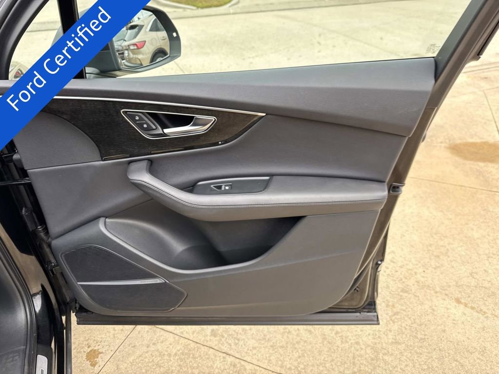 Used 2023 Audi Q7 3.0T Premium Plus w/ Premium Plus Package image 15