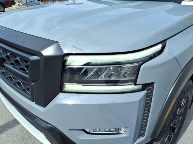 Used 2023 Nissan Frontier PRO-4X w/ Technology Package image 15