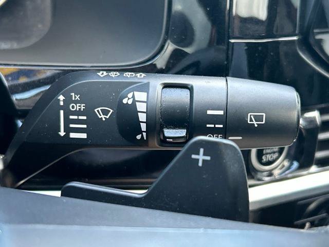 Used 2024 Nissan Pathfinder SV w/ SV Premium Package FWD image 28