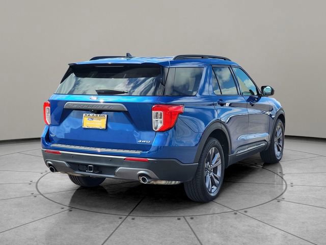 Certified 2023 Ford Explorer XLT w/ Equipment Group 202A image 4