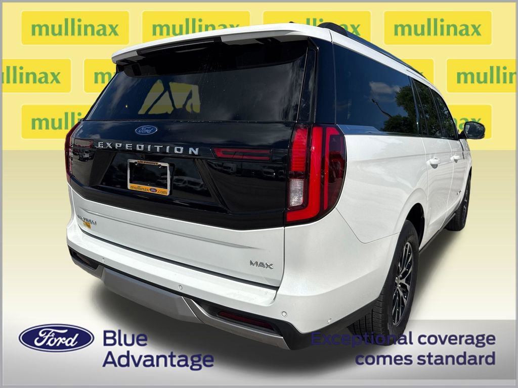 Certified 2025 Ford Expedition Max Platinum image 4