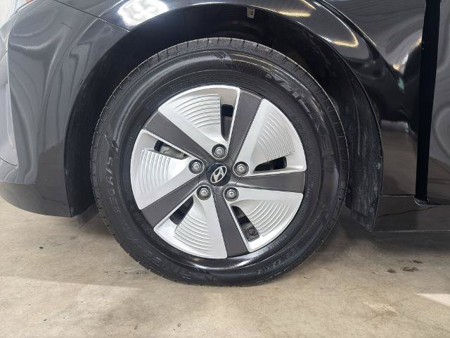 Used 2020 Hyundai Ioniq Blue FWD image 14