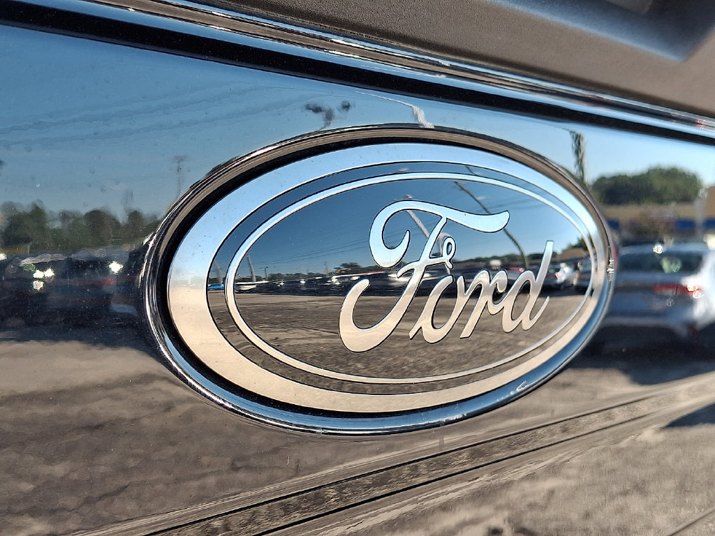 Certified 2020 Ford F350 Lariat AWD/4WD image 31