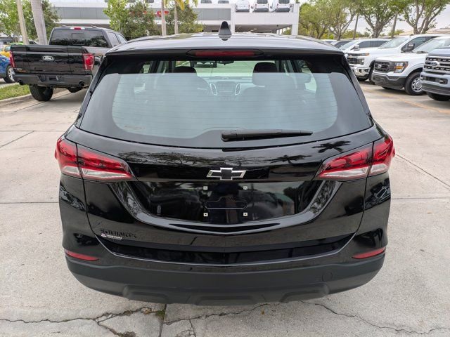 Used 2024 Chevrolet Equinox LS w/ Midnight Edition image 3