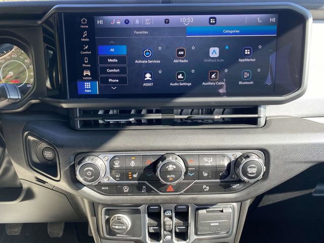 Used 2025 Jeep Wrangler Willys image 26