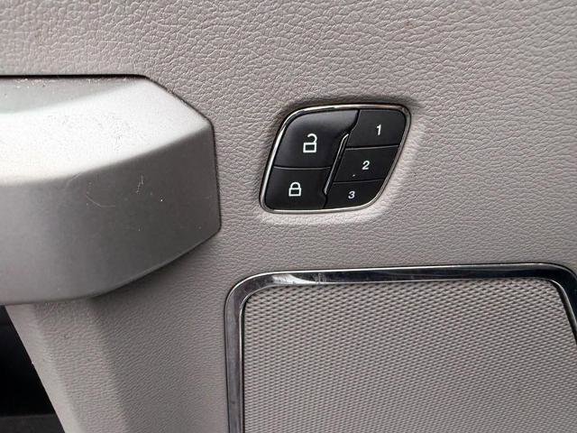 Certified 2019 Ford F150 Lariat image 19