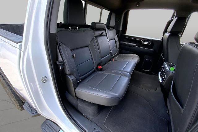 Used 2024 GMC Sierra 2500 SLT w/ SLT Premium Package AWD/4WD image 19
