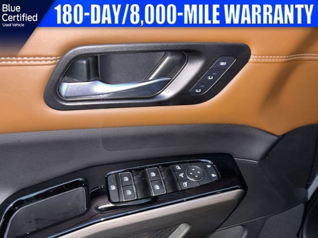 Used 2022 Nissan Pathfinder Platinum w/ Cargo Package image 22