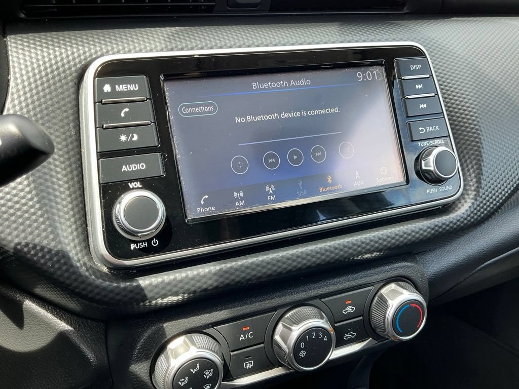 Used 2023 Nissan Kicks S FWD image 33
