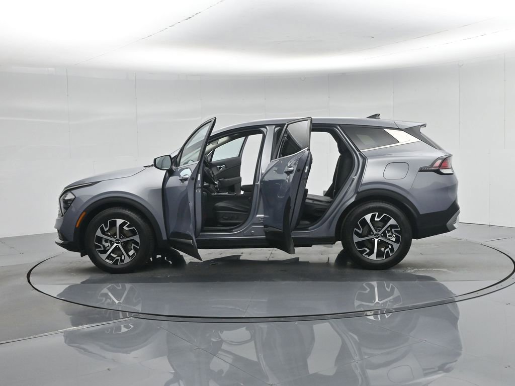 Used 2023 Kia Sportage EX image 59
