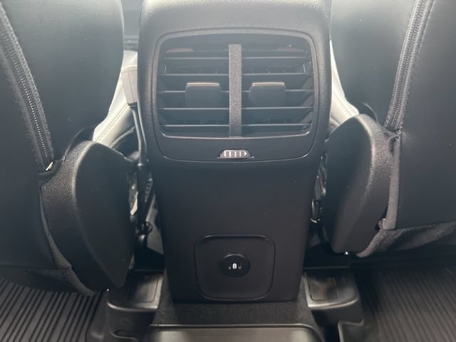 Certified 2023 Ford Escape Platinum AWD/4WD image 23