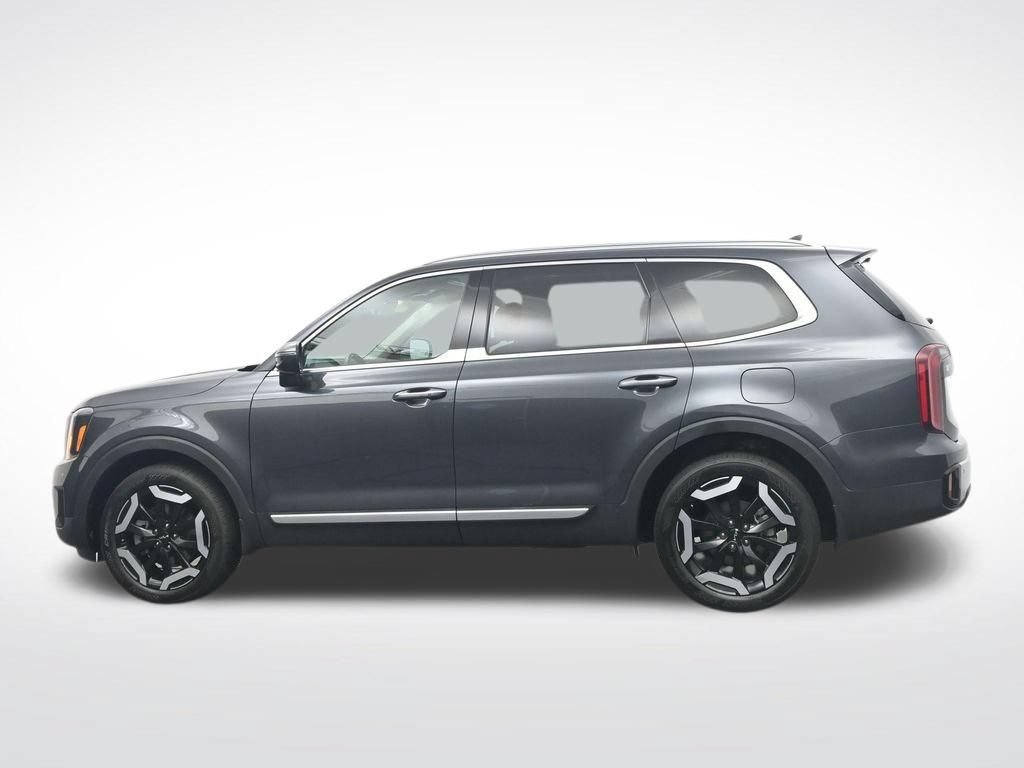 Used 2024 Kia Telluride S w/ S Sunroof Package FWD image 10