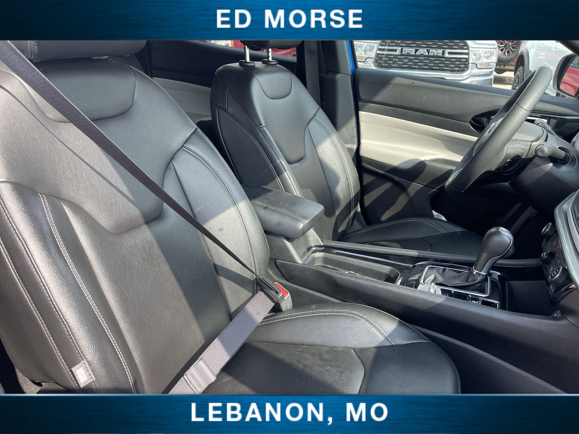 Used 2025 Jeep Compass Limited AWD/4WD image 27
