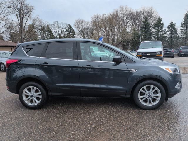 Certified 2019 Ford Escape SE image 4