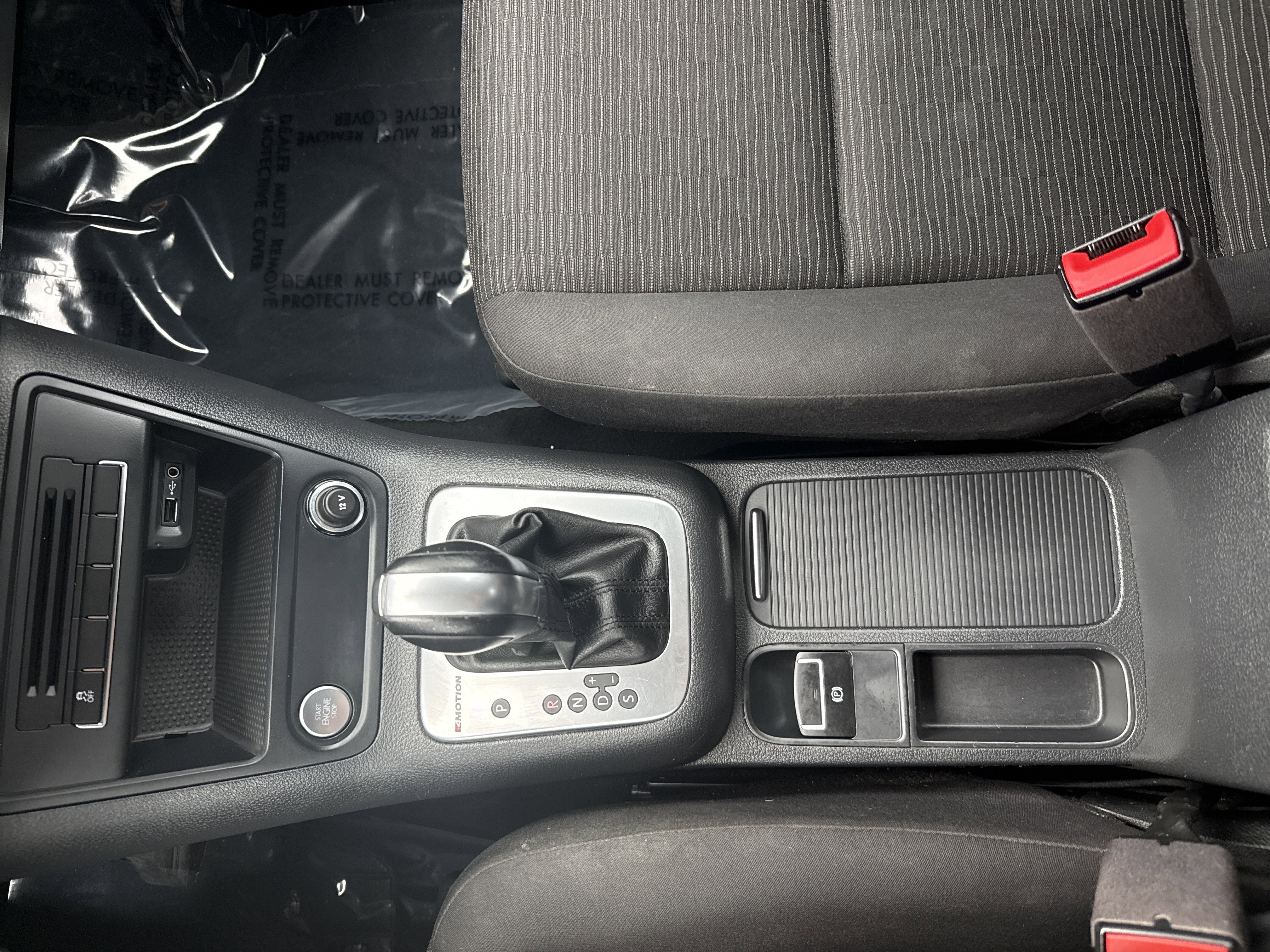 Used 2018 Volkswagen Tiguan Limited w/ Premium Package image 22